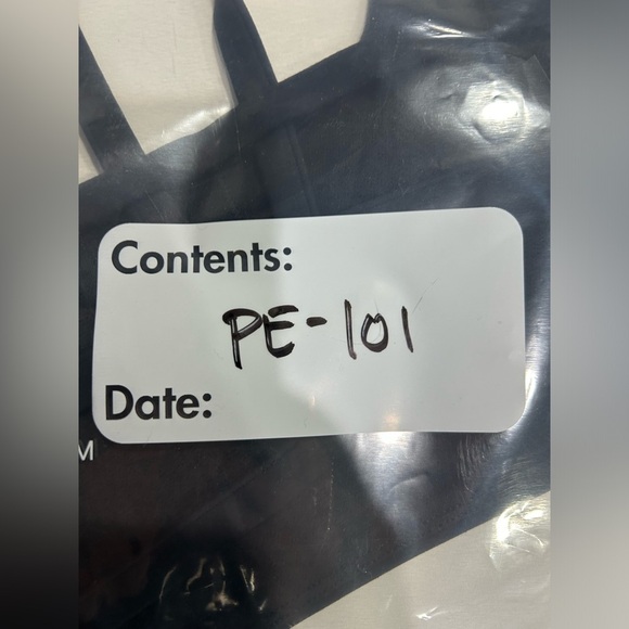 Vuori Women's Large Yosemite Bra Black Camo NWT Lined Removable Cups Stretch - Picture 7 of 7